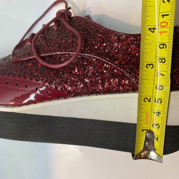 BRAND NEW Kalya Maroon Oxford Sneakers - Picture 12 of 12